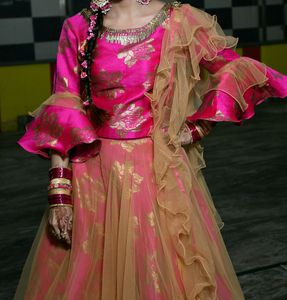 Price drop⬇️🎉🎊 Beautiful women lehenga