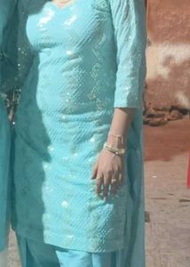 Elegant Turquoise Embroidered Suit(boutique stitch
