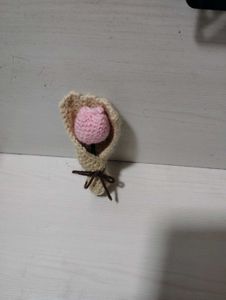 Crochet bouquet keychain