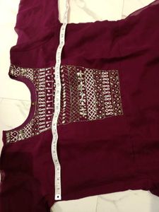 Elegant Maroon Embellished Ethnic Gown xl