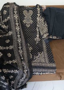 Elegant Black & White Printed Kurta Set with Dupat