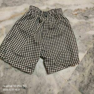 New Baby Girl Tshirt And Shorts