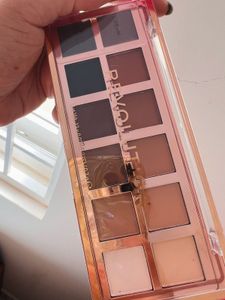 Beautiful Nude Eyeshadow Palette