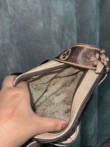 Chic Bow Detail Crossbody Bag
