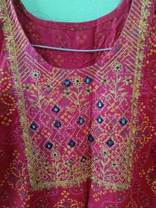 Elegant Kurta Set - Perfect for any Occasion
