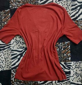 Red V-Neck Button-Up Fitted Top