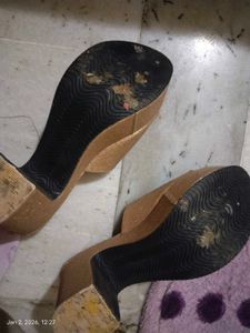 Sparkly Gold high heels for women