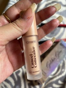 Makeup Bundle: Eyeshadow,lipliner,strobe cream
