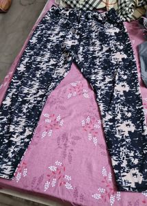 Stylish Printed Tights