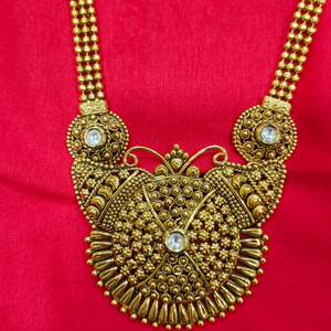 South gold necklace set