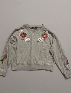 Embroidered Floral Sweatshirt