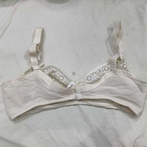 White🥰 Lace Bra