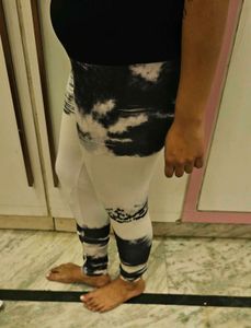 Stylish Printed Leggings