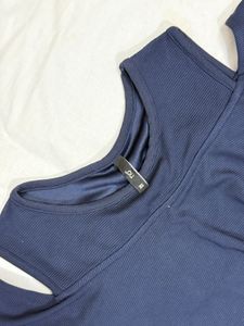 Chic Navy Blue Cold Shoulder Dress