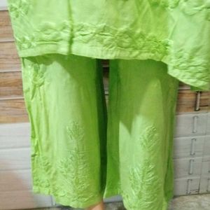 Pure Chikankari Lakhnowi Kurti Set