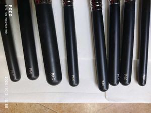 8 PAC face Brushes with zoeva bag
