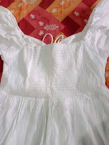 Trendy White Puff Sleeve Peplum Top