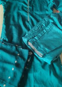 combo Kurta Set with Dupatta