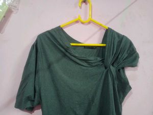 Stylish Green Textured Knit Top