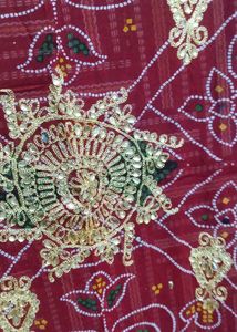 Exquisite Red Bandhani Rajasthani bhaat chundri ..