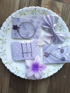 purple colour a new hair accessories