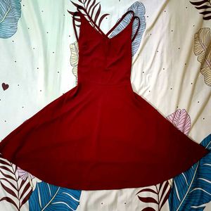 Chic Red Backless Mini Dress