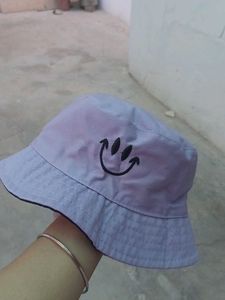 Black Smiley reversible Bucket Hat