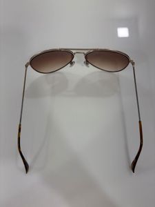 Aviator Sunglasses with Gradient Lenses