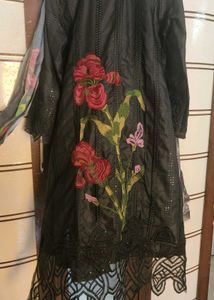 New Pakistani embroidered kurta set