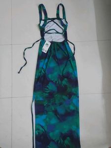newme green abstract criss cross back slit