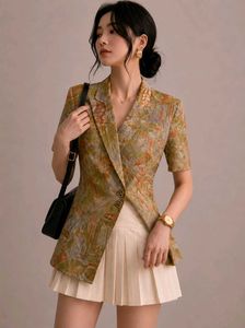 Chic Abstract Print Blazer