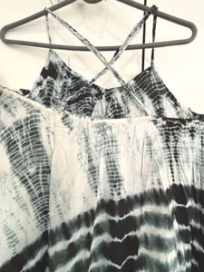 Flowy Tie-Dye Maxi Dress