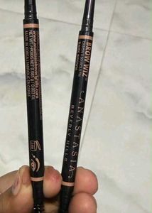 Anastasia beverly hills brow wiz