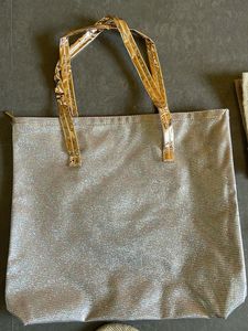 Assorted Tote &amp; Jute Bags