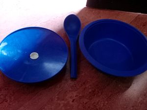 Serving Bowl With Spoon