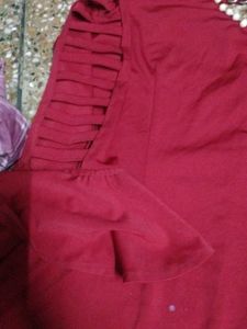 Stylish Red Cut-Out Sleeve Top
