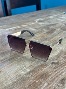 Chic Oversized Geometric Sunglasses