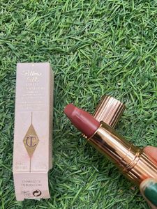 Charlotte Tilbury Pillow Talk Lipstick