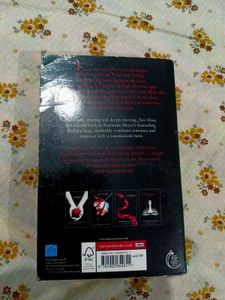 The Twilight, New Moon ( English Paperback)
