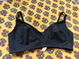 Comfortable 2 Bra Set - Black &amp; White Polka Dot
