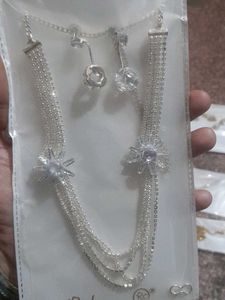Assorted korean Jewellery Sets of 7