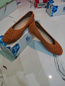 Stylish Brown Jutti Flats