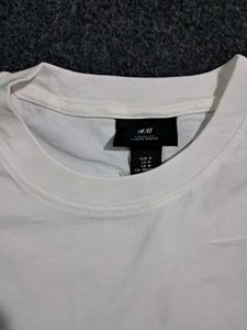 H&amp;M Graphic Print White T-Shirt