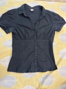 Classic Black Short Sleeve Collared Shirt