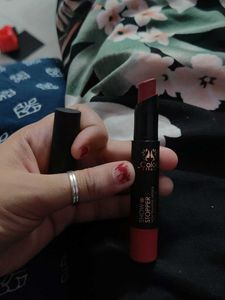 Color Affair Show Stopper Lipstick