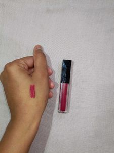 👉 Face Tech Matte Liquid Lipstick – Dark Pink Sha