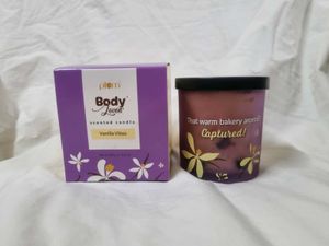 Plum Body Lovin' Vanilla Vibes Scented Candle