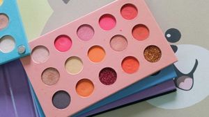 BEAUTY GLANC Color Board Eyeshadow