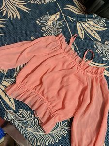 Chic Ruffled Cold Shoulder Top
