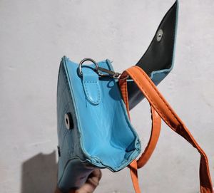 Imported Sling 2 In 1..